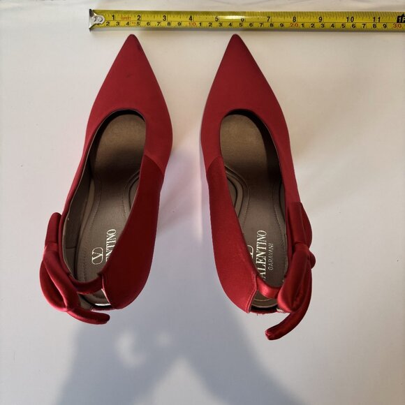 Valentino Garavani 39 9 Red Satin Heel Bow Open Heel Pointed Toe Pump Nite-Out - Picture 9 of 11